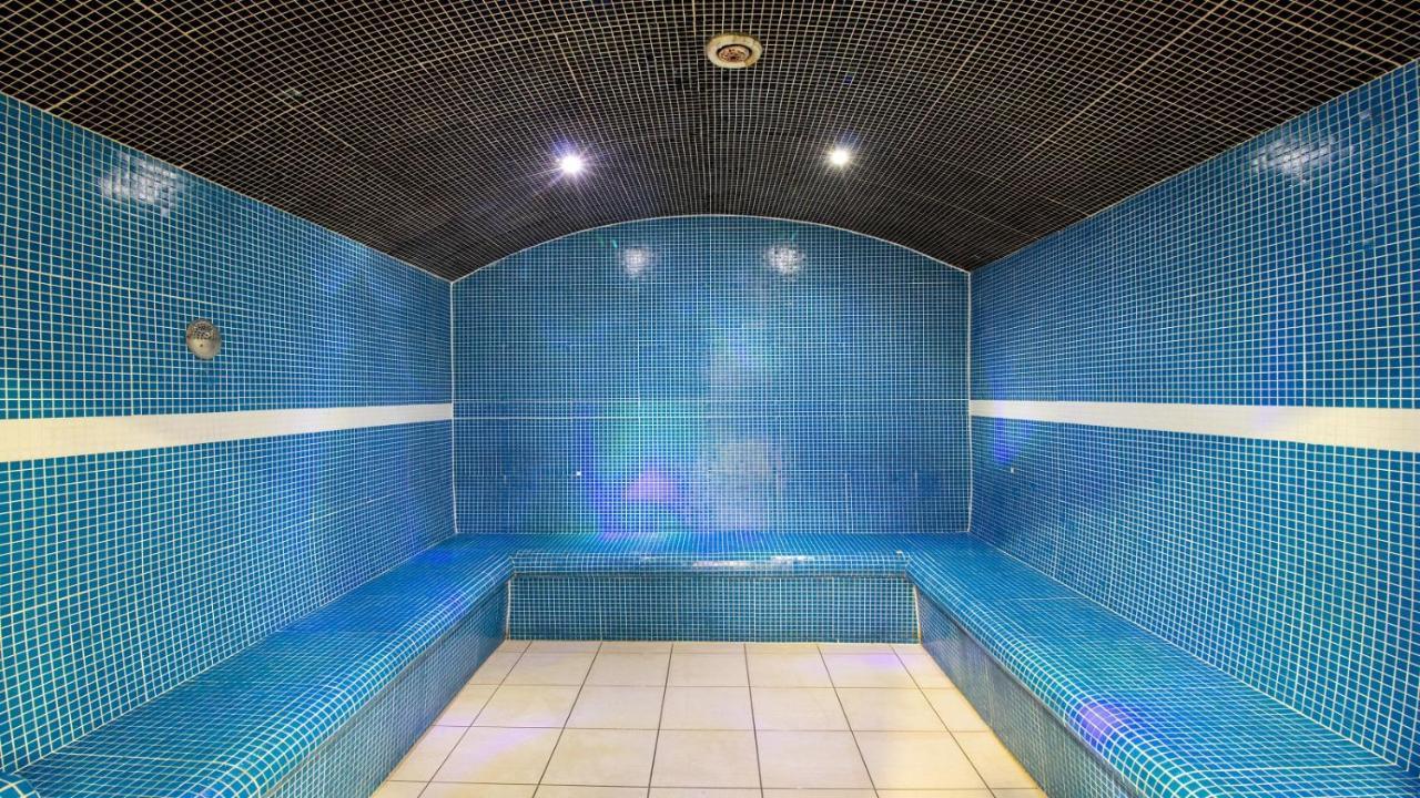 Brandon Hotel Conference & Leisure Centre ترالي المظهر الخارجي الصورة